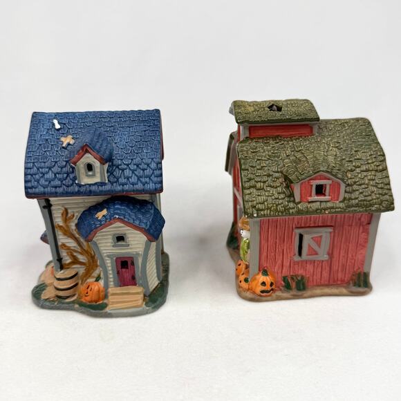 Two Vintage Mini Ceramic Halloween Houses - Picture 5 of 6